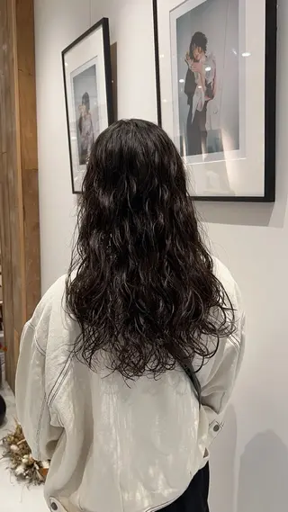 ロング パーマ 山口 陸のヘアスタイル