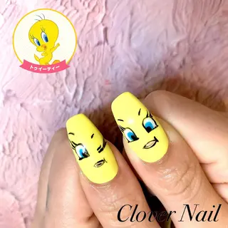 ネイル clover nailのネイルデザイン