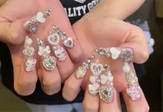 ネイル venus nail所属・venus nail チップ長さ出し専門店のネイルデザイン