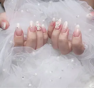ネイル uu ネイルサロン関内🌼のネイルデザイン