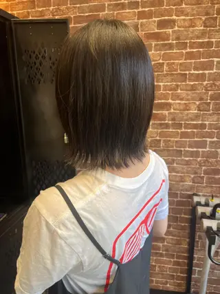 セミロング 久木原 ゆりのヘアスタイル