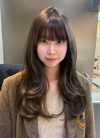 ロング こころ/sand/透 明感カラー/縮毛矯正のヘアスタイル