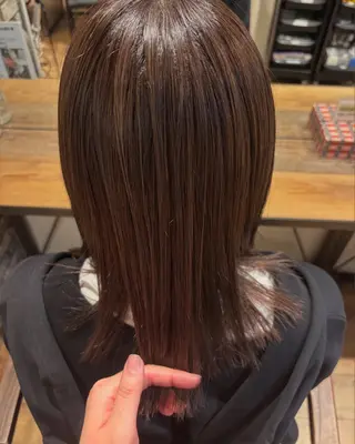 ミディアム カラー 村下 美尋のヘアスタイル