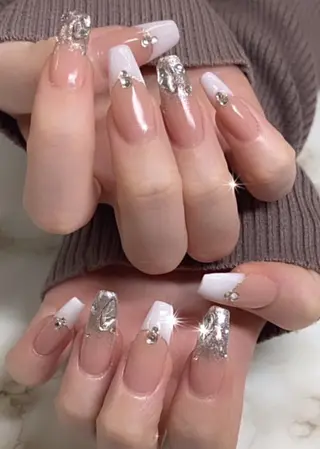 ネイル 戸田 宏美のネイルデザイン