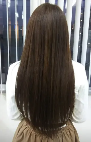 カラー ロング 尾澤 尚希のヘアスタイル