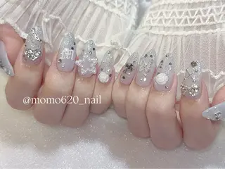 ネイル momoka🤍 四ツ橋のネイルデザイン
