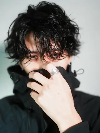 ミディアム パーマ メンズ &グループ代表取締役 KOHEIのヘアスタイル