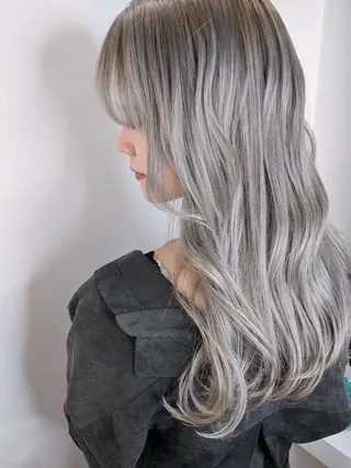 セミロング カラー ☕️ベージュカラー 内藤光哉☕️のヘアスタイル