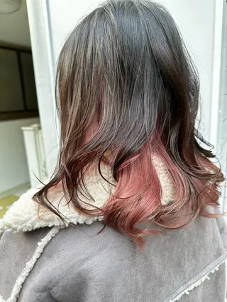 ミディアム カ ノのヘアスタイル