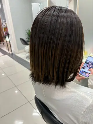 ミディアム カラー wakana 【ブリーチカラー】のヘアスタイル