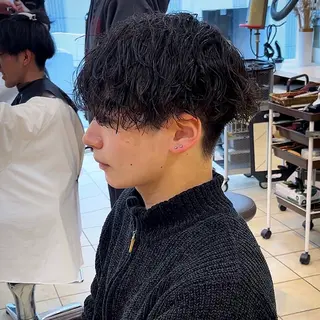 ショート パーマ メンズ masahiro 波巻きシャドウパーマのヘアスタイル
