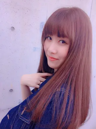 ロング yukari 艶髪ヘアのヘアスタイル