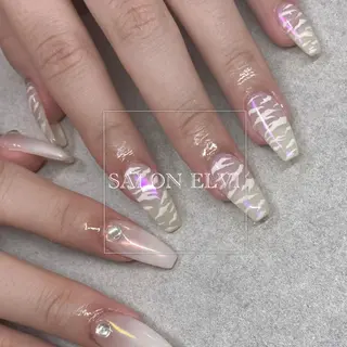 ネイル SALON ELVI.のネイルデザイン