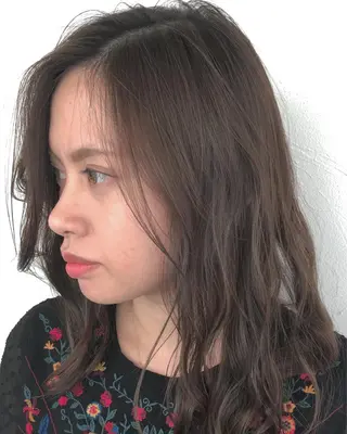 セミロング カラー パーマ ヘアアレンジ エグチ アキラのヘアスタイル