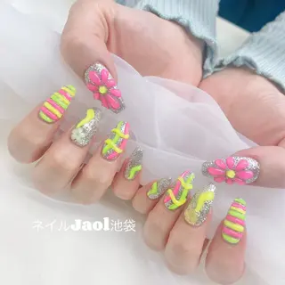 セミロング ネイルJaol 池袋のネイルデザイン