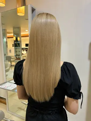 ロング カラー 💗透明感カラー💗 にしぞえ ななみのヘアスタイル