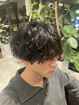 メンズ パーマ yuumi 👱🏻‍♀️のヘアスタイル