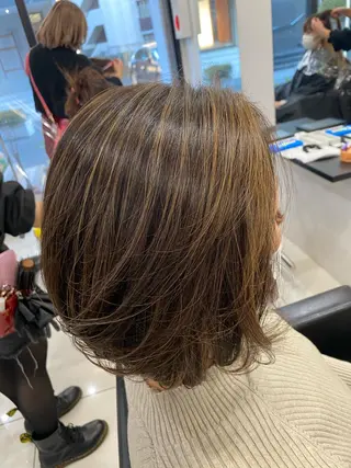 ミディアム カラー opus 店長大和 レイヤー/赤み消しのヘアスタイル