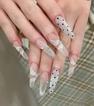 ネイル 有田 由佳のネイルデザイン