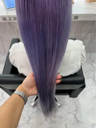 カラー mignon あゆみのヘアスタイル