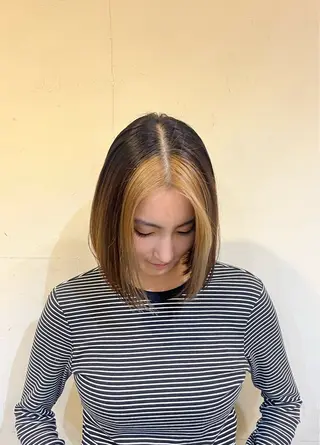 ショート カラー 松原 樹里のヘアスタイル