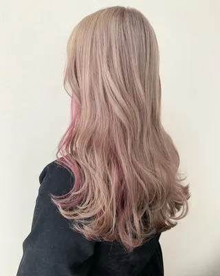 ロング カラー 立川 奈那子のヘアスタイル