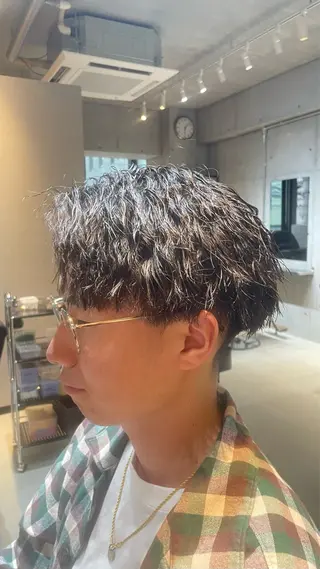 ショート パーマ メンズ 中崎町メンズパーマ/ シャドウ/山下拓実のヘアスタイル