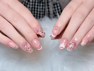 ネイル Eli Nails 新宿のネイルデザイン