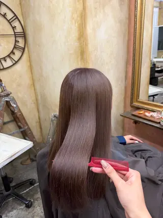 セミロング ともざねゆか UniQ/岡山駅のヘアスタイル