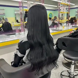 セミロング カラー ヘアアレンジ mai🍑暖色カラー /レイヤー💖のヘアスタイル