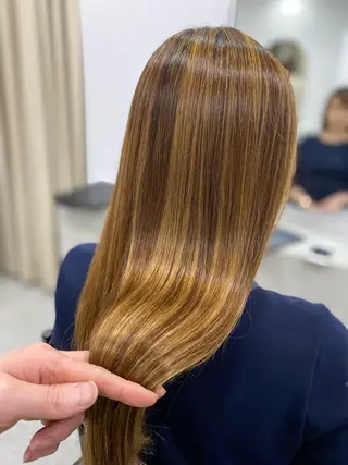 ロング 髪質改善、縮毛矯正 店長浅野太郎のヘアスタイル