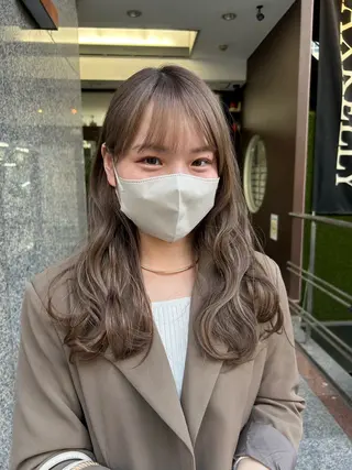 stylist 倉本恋のヘアスタイル