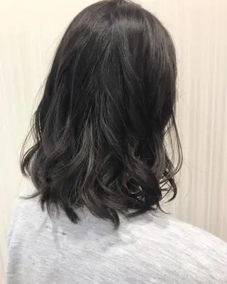 ミディアム カラー 中川 拓弥のヘアスタイル