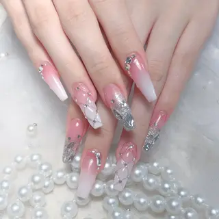 ネイル M🌷nail 長さだし専門店のネイルデザイン