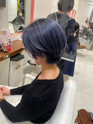 ミディアム カラー ウルフカット ハッシュカット/七海のヘアスタイル