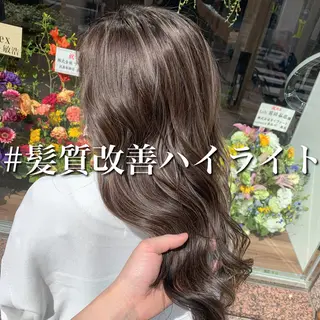 セミロング カラー ヘアアレンジ 白髪ぼかしハイライト 茗荷谷駅徒歩2分のヘアスタイル