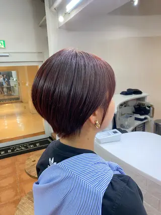 ショート カラー juri .のヘアスタイル
