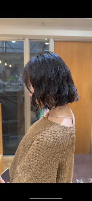 ショート パーマ 大橋 芽衣のヘアスタイル