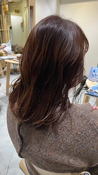 ミディアム カラー 佐藤　ひなの ／艶髪のヘアスタイル