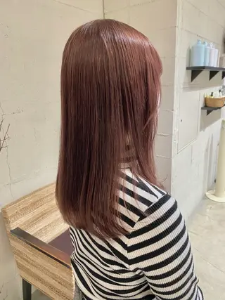 セミロング カラー 塩澤 榛奈のヘアスタイル