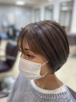 ショート カラー HIRAGA MIKIのヘアスタイル
