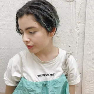 ショート カラー yuki watanabeのヘアスタイル