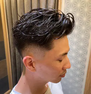 ショート パーマ 吉田 一希のヘアスタイル