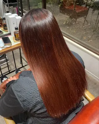 ロング 南場 智美のヘアスタイル