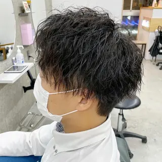 ショート パーマ メンズ Lull1人美容室 バレイヤージュのヘアスタイル
