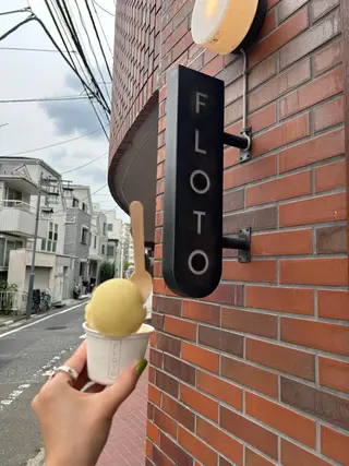 マツエク・マツパ アイブロウ GO TODAY SHAiRE SALON Vellmie店所属・吉祥寺kasumi 🌛eye/browのマツエク・マツパデザイン