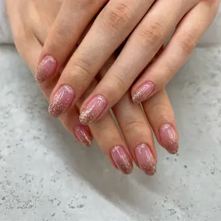 ネイル MAXKELLY リンカ🐻‍❄️のネイルデザイン