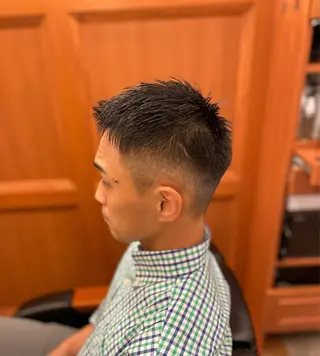 ショート メンズ 【24時まで営業✨】 吉本 成樹のヘアスタイル