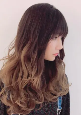 セミロング 髪質改善 レイヤー Naoyaのヘアスタイル