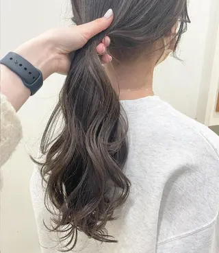 ロング カラー ぱつっとボブ/ 小野あかねのヘアスタイル
